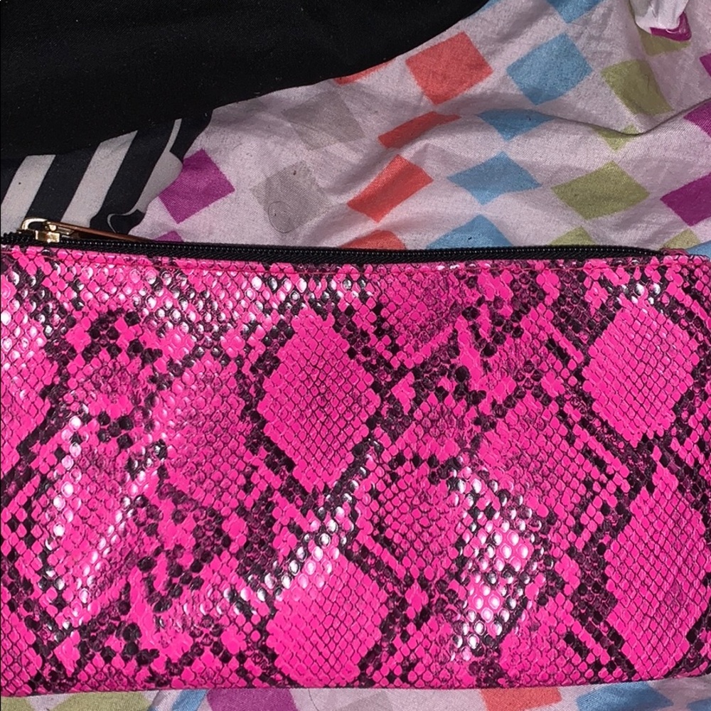 Makeup bag